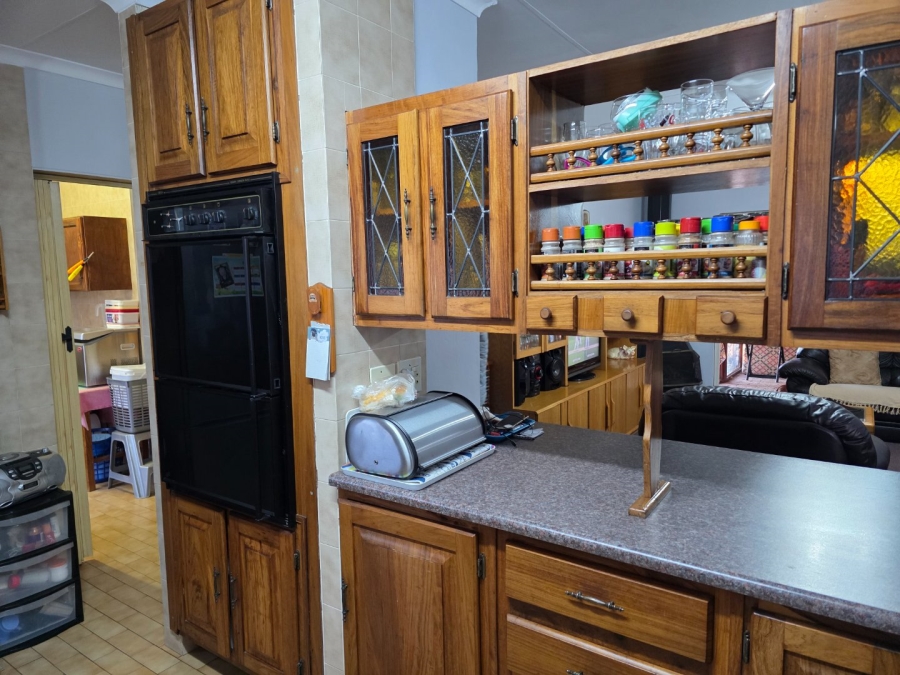4 Bedroom Property for Sale in Heuwelsig Free State